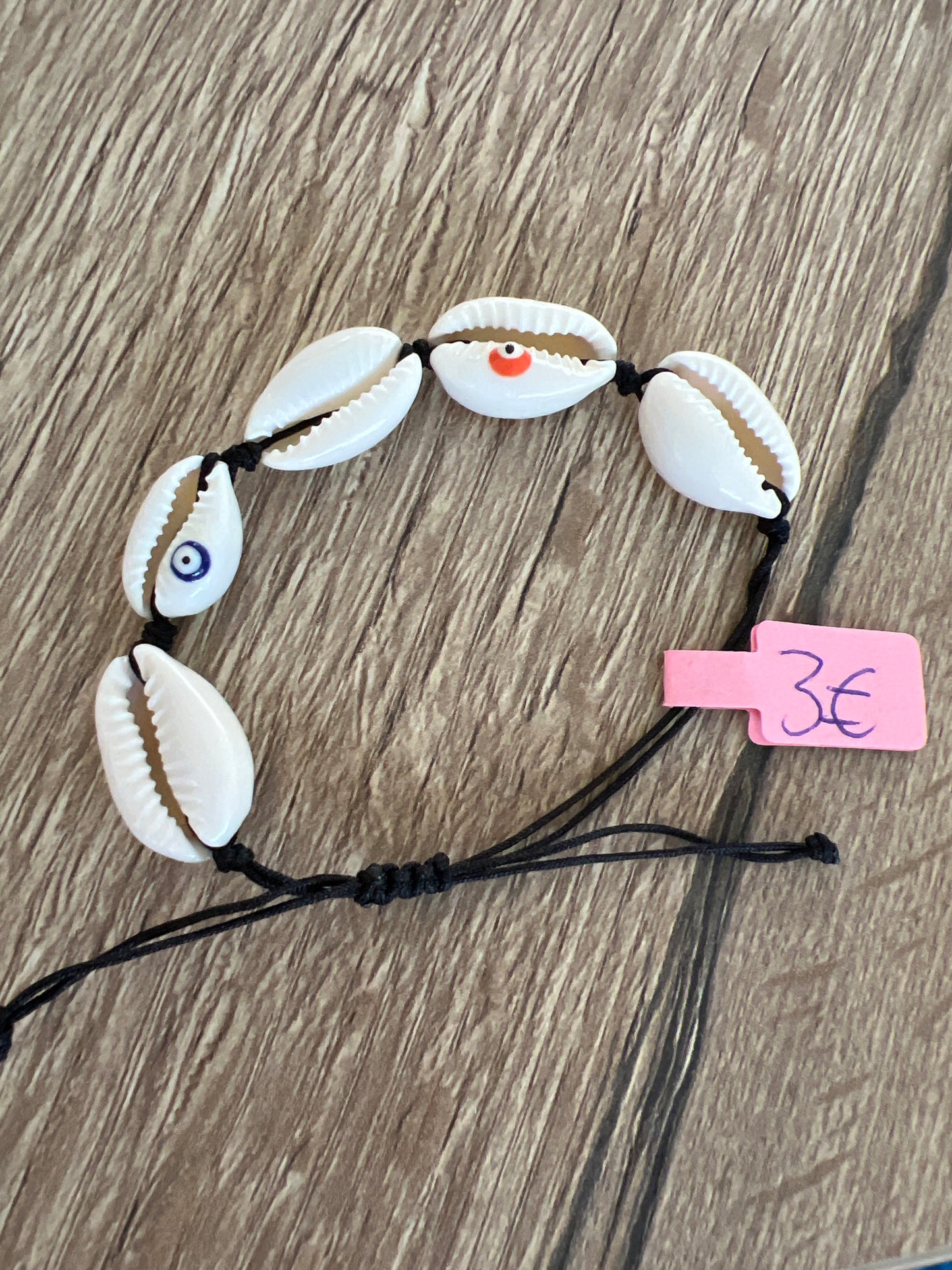 Schelpen armband oogjes