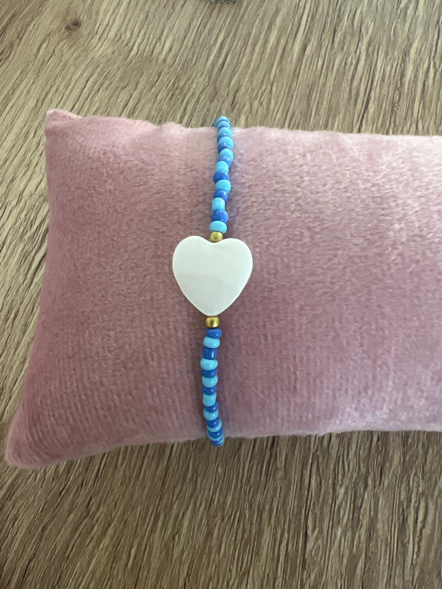 Blauwe hart armband