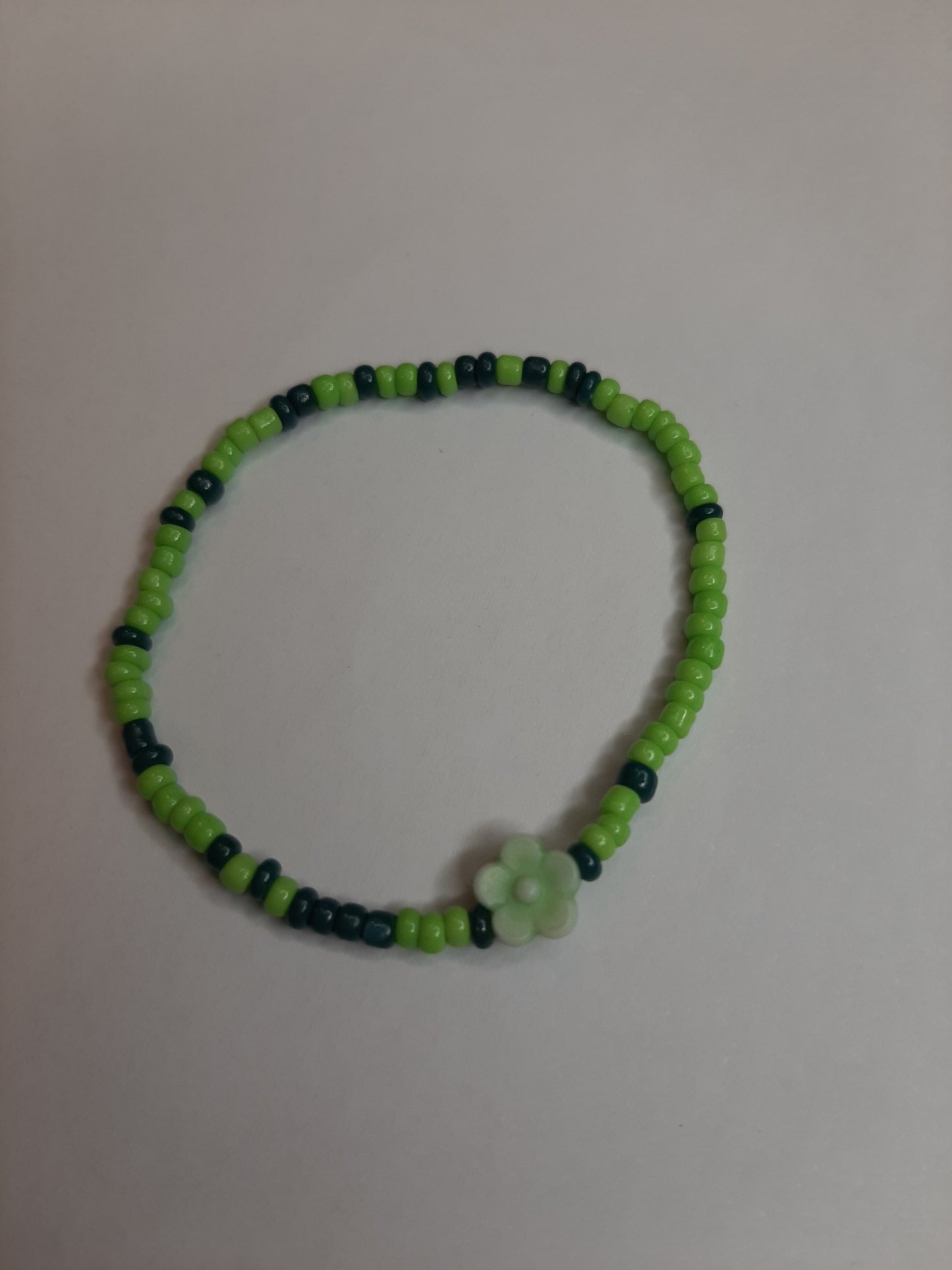 Kleuter bloem armband groen