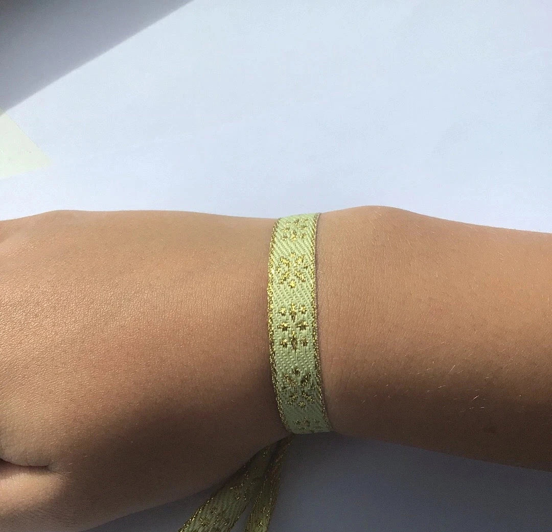 flower lintenarmband