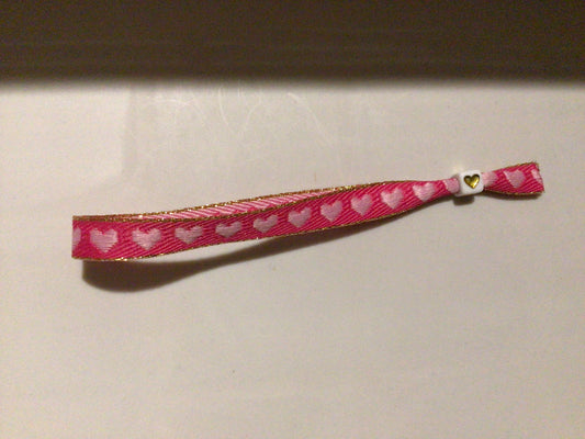 Hartjes lintenarmband